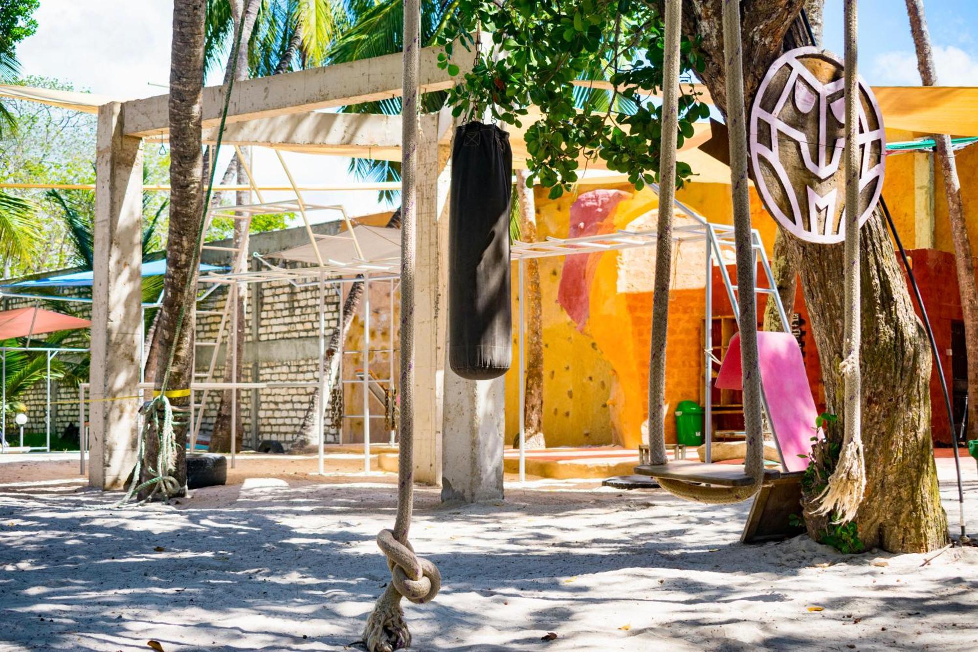 Soul Breeze Beach Resort 迪亚尼海滩 外观 照片