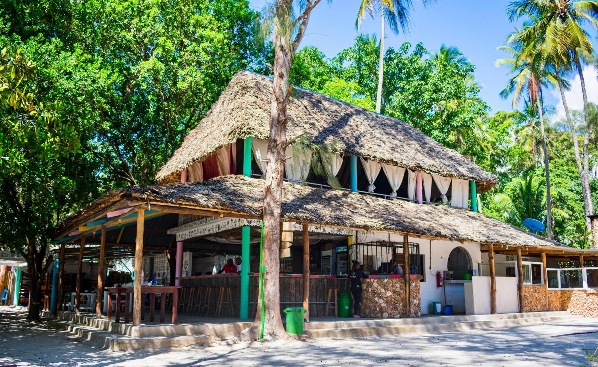 Soul Breeze Beach Resort 迪亚尼海滩 外观 照片