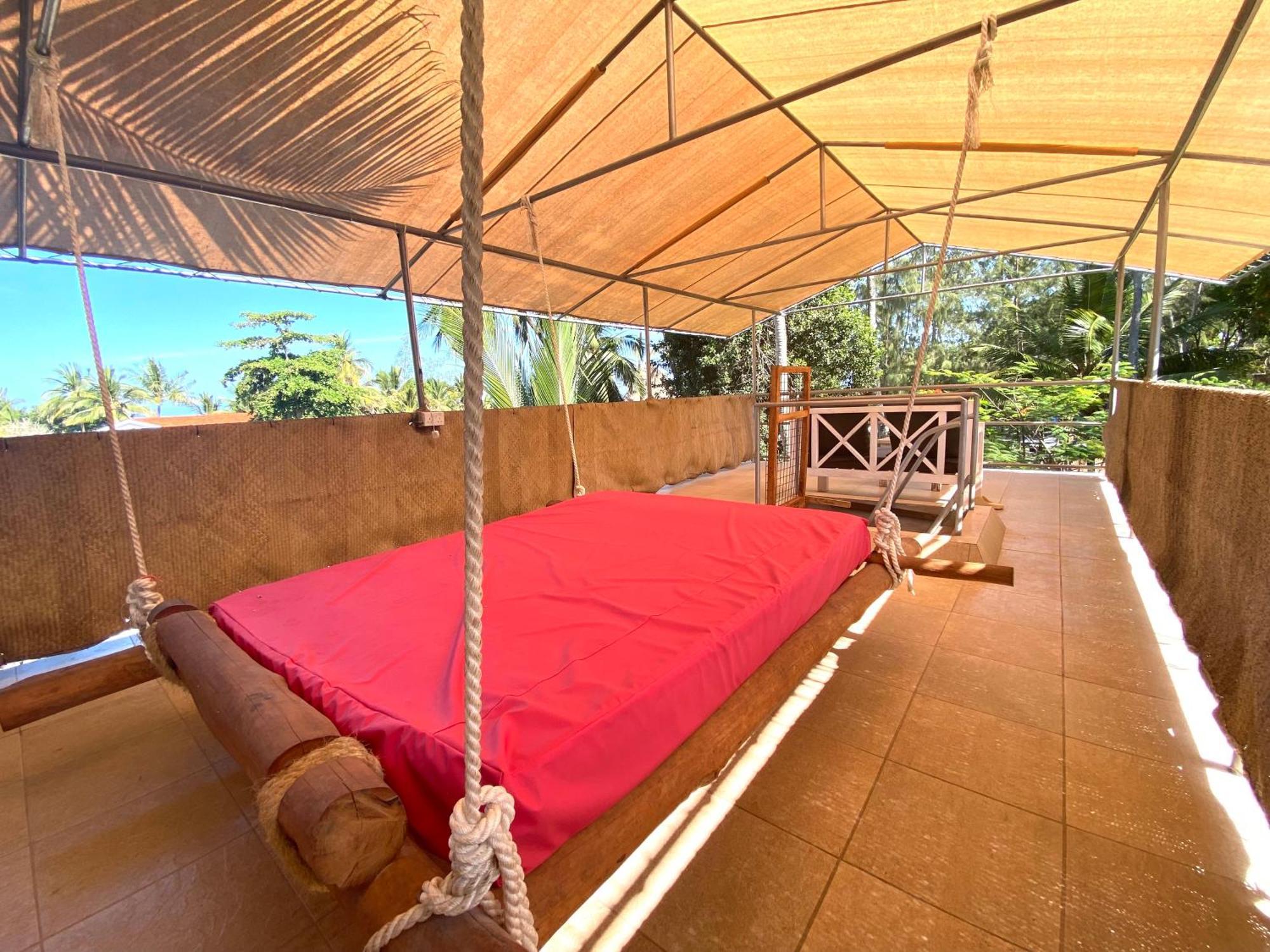 Soul Breeze Beach Resort 迪亚尼海滩 客房 照片