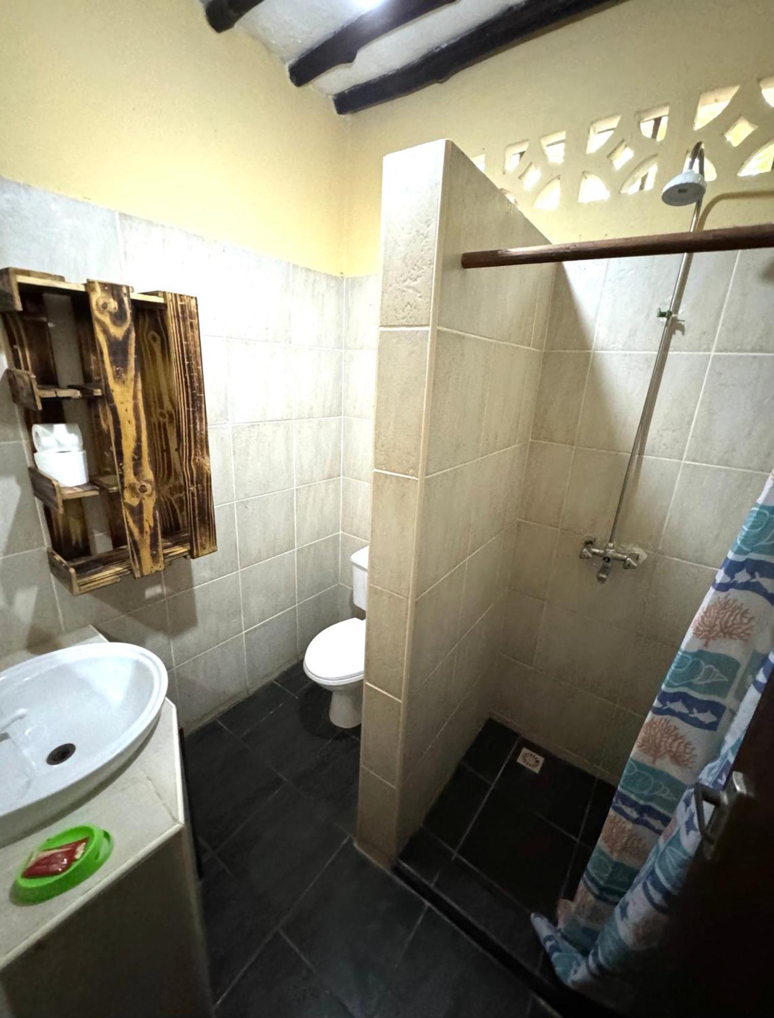 Soul Breeze Beach Resort 迪亚尼海滩 外观 照片